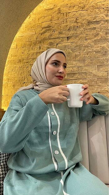 Zara Jile takım