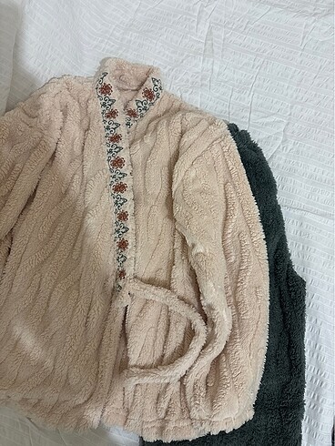 Zara Yumoş pijama takımı