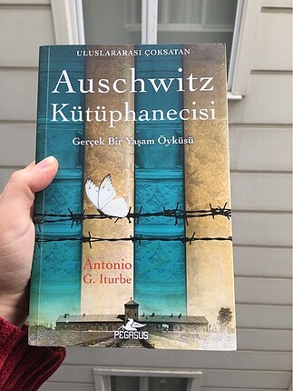 Auschwitz kütüphanecisi Antonio G.Iturbe