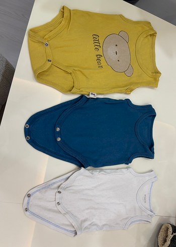 Sarı Bebek Erkek Kolsuz Body, Ayıcık Desenli - Görsel 2