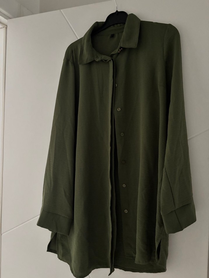 Düğmeli Geniş Kesim Uzun Kollu Keten Gömlek - Görsel 2