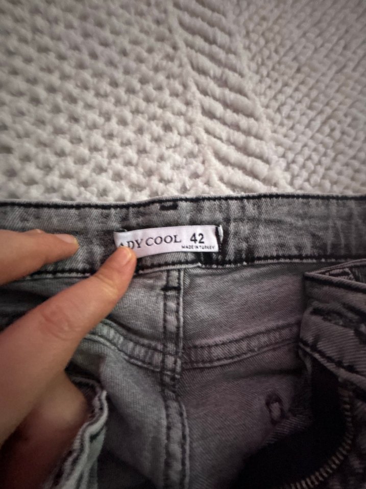 Gri Kadın Midi Boy Denim Pantolon - Görsel 2