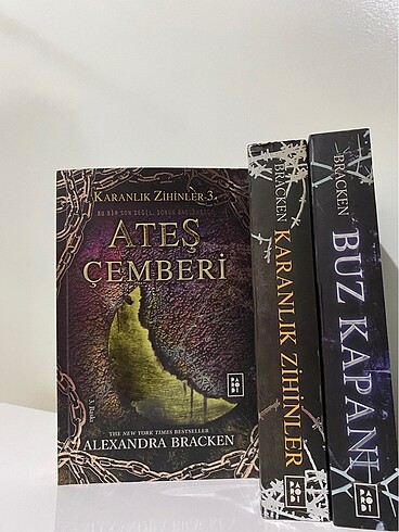  Beden Renk KARANLIK ZİHİNLER SET