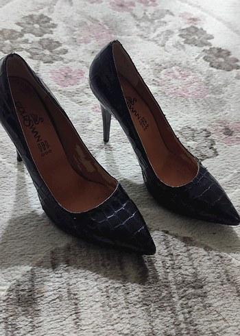 Zara Sik Siyah Kroko Stiletto