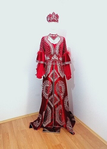 36-40 beden kina elbisesi 