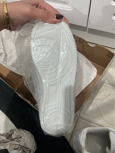 37 Beden Nike Air Force ayakkabı Sıfır Hiç giyilmedi (37 NUMARA)