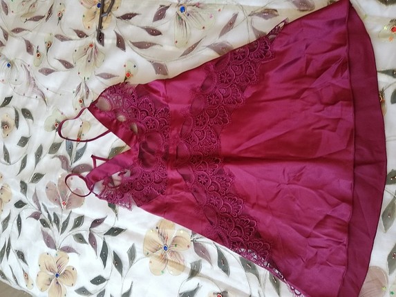 Pembe gecelik /sabahlık