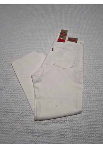 Levis Beyaz Denim Jean
