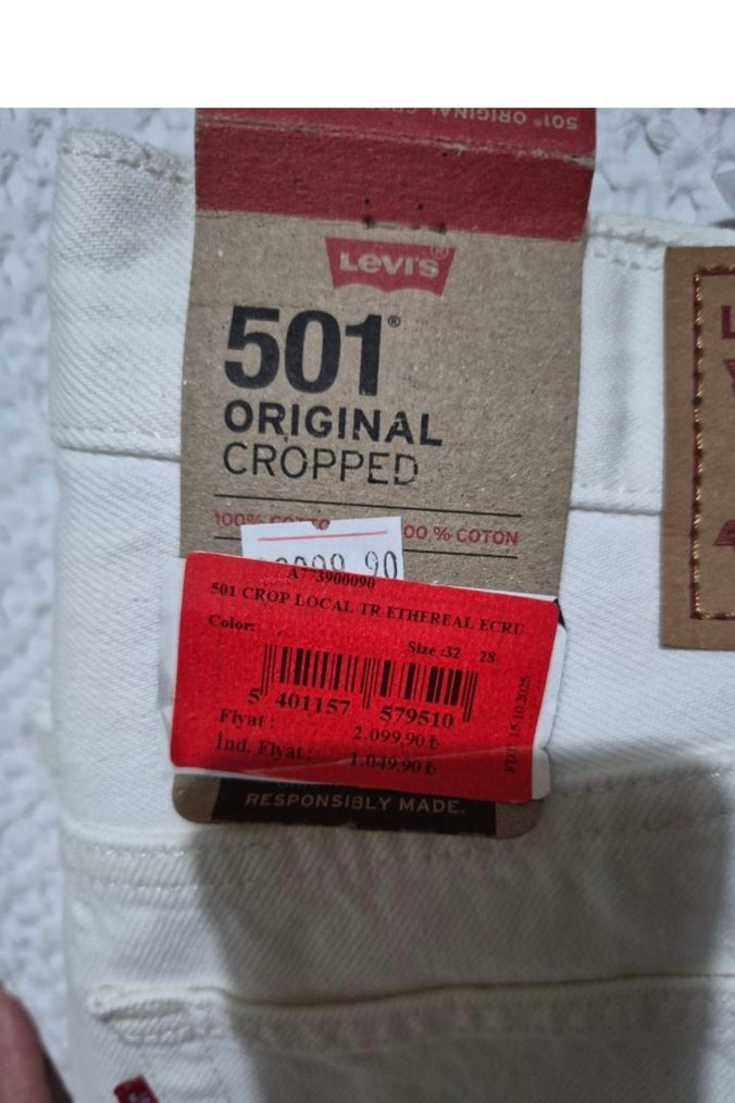 Levis Beyaz Denim Jean — görsel 5/8