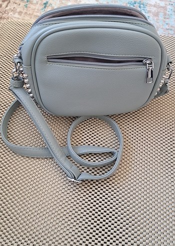 Gri Deri Kadın Çanta - Fermuarlı, Desenli - Görsel 5