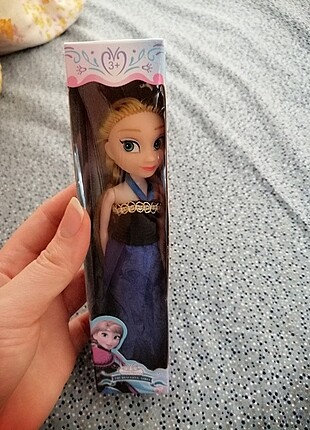 Elsa bebek kutusu acilmadi. 