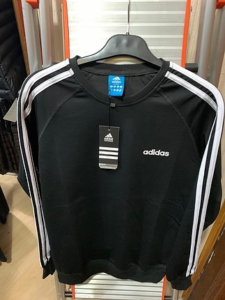 Adidas Sweatshirt