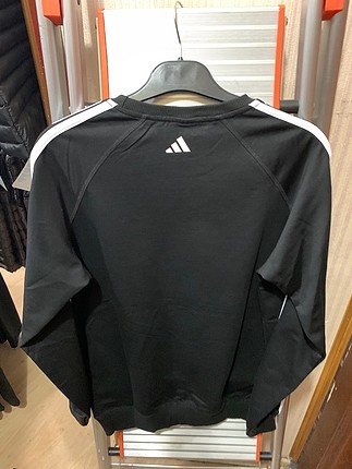 Adidas Sweatshirt