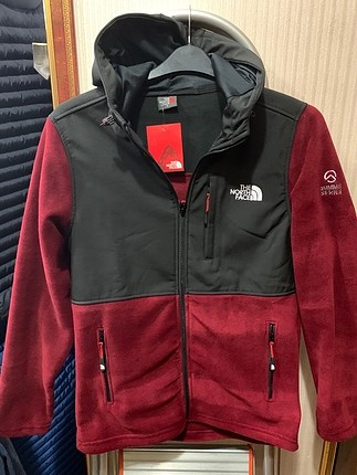Kapşonlu Polarlı Soft Shell Mont