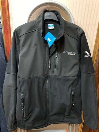 Columbia soft shell polarlı mont
