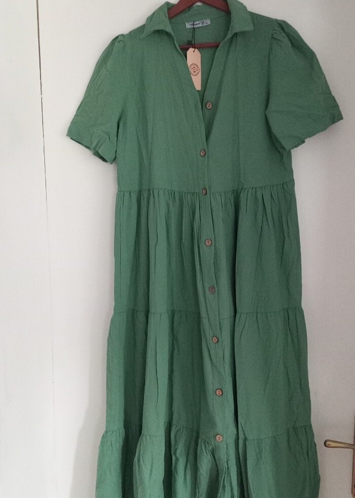 Yeşil elbise - Görsel 2