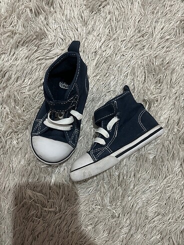 21 Beden H&M spor ayakkabı