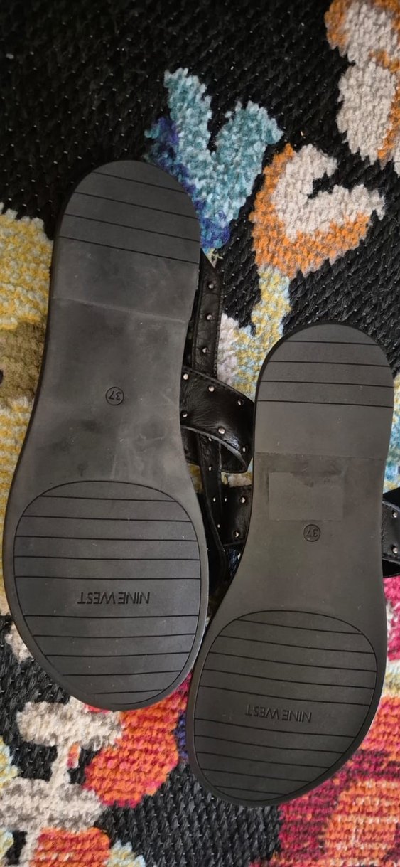 Siyah Tokalı Gotik Dolgu Topuklu Kadın Sandalet - Görsel 3