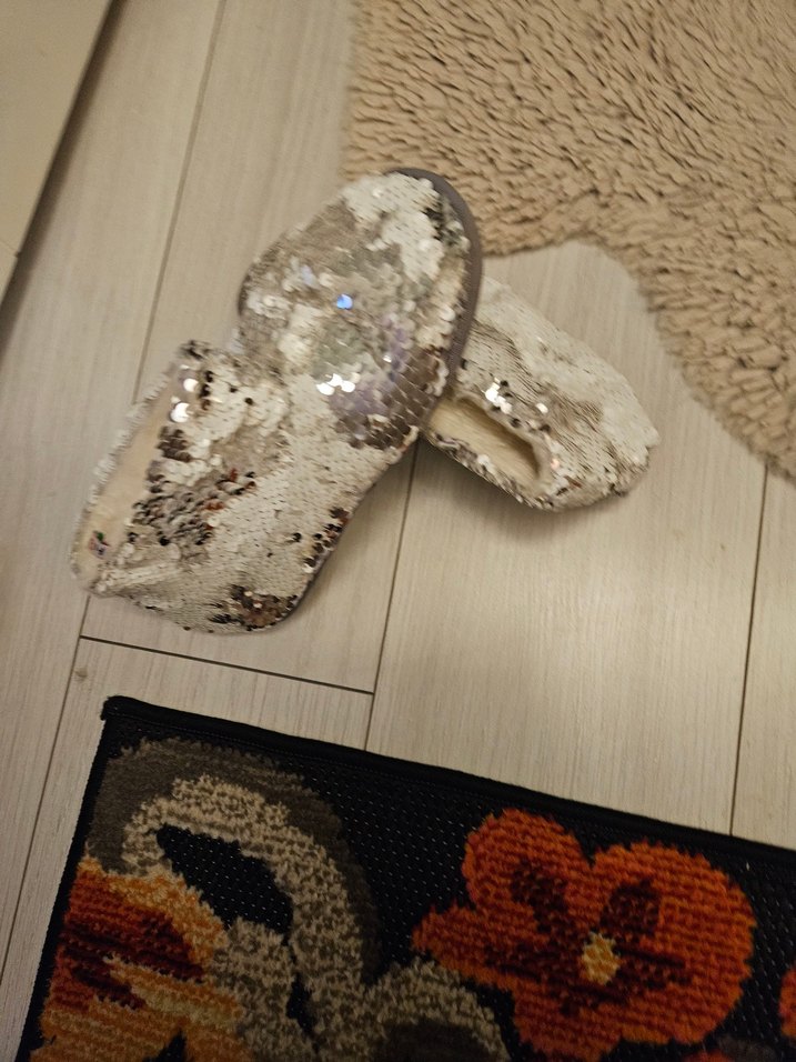 Beyaz Parlak Payetli Ev terligi - Görsel 5