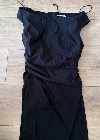 Bershka Elbise