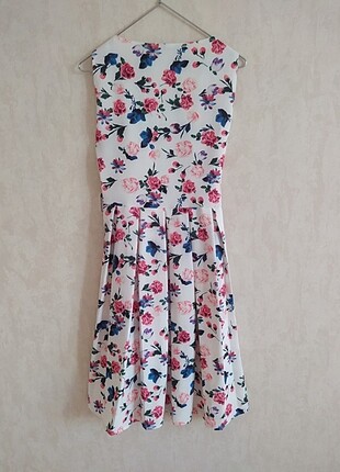 36 Beden Elbise