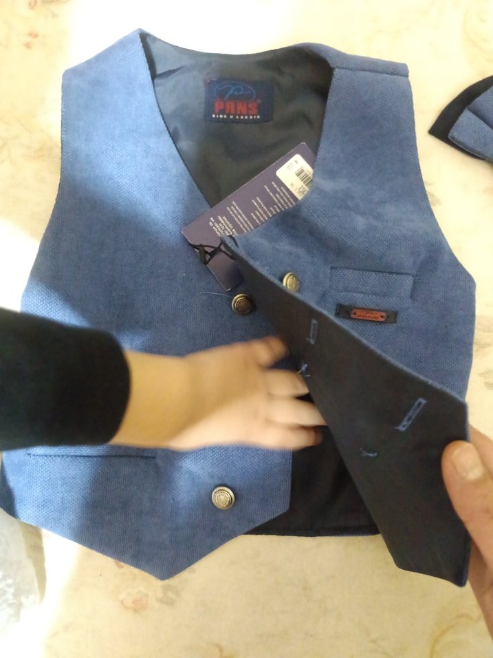 Erkek Çocuk Lacivert Düğmeli Yelek 2.5- 3 yasa güzel olur - Görsel 3