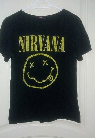 Sihah Nirvana T-shirt
