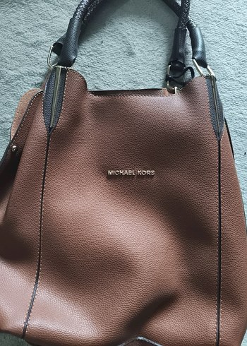 Michael Kors Kahverengi Deri Omuz Cantasi