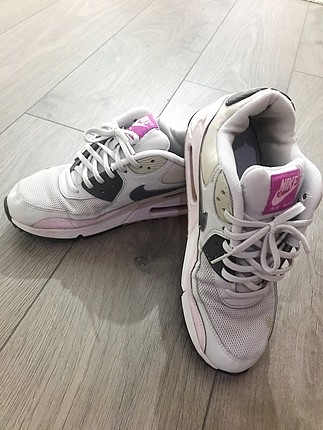 Nike Spor Ayakkabı