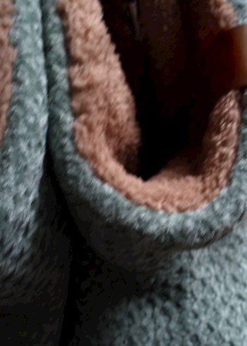 Kadın Ev Botu - Görsel 3