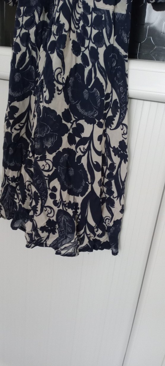 V Yaka Kısa Kollu Vintage Midi Elbise.ÜSTÜMDE FOTO ATMIYORUM. - Görsel 5