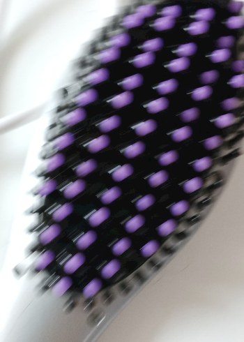 Mor ve Gri Saç Düzleştirici Fırça - Görsel 3