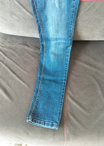 Kadın kot pantolon. SON FİYAT - Görsel 2