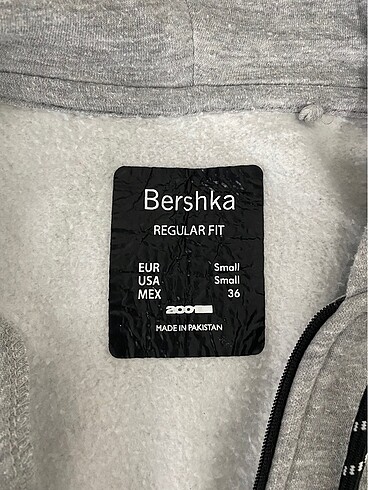 Bershka Bershka kapüşonlu hırka