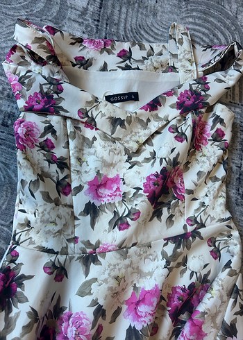 Çicek Desenli Elbise - Görsel 7