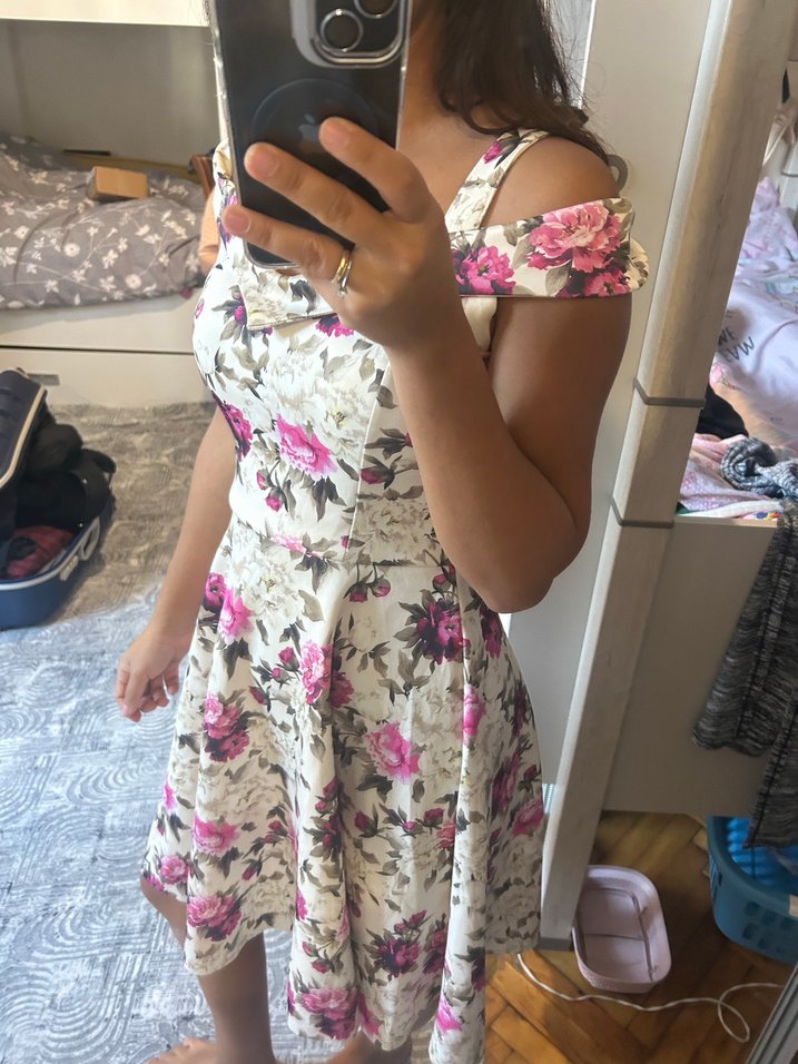 Çicek Desenli Elbise - Görsel 3