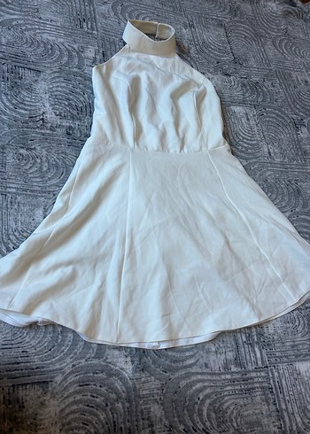 Yüksek Yakalı Kolsuz Mini beyaz elbise - Görsel 4