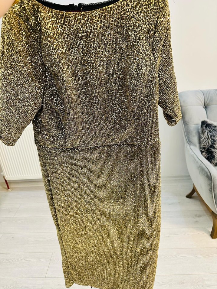 Altın Renkli Payetli Midi Kokteyl Elbisesi - Görsel 3