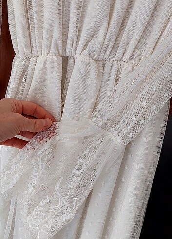 s Beden beyaz Renk Beyaz tül detaylı elbise 