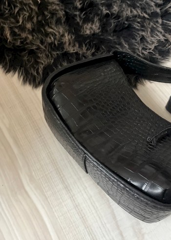 Siyah Deri Krokodil Desenli Kadın Çanta - Görsel 4