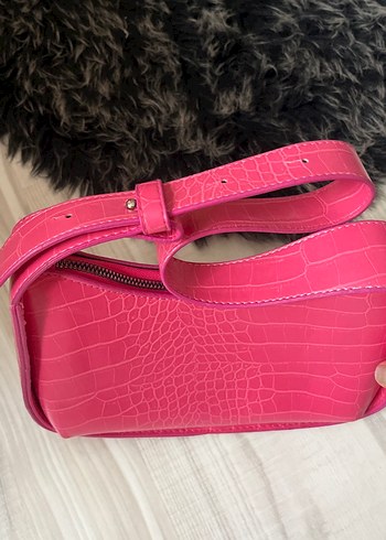 Pembe Yılan Derisi Desenli Kadın Deri Çanta - Görsel 3