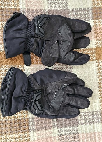 çeşitli motorcu kıyafet ve aksesuarları - Görsel 5