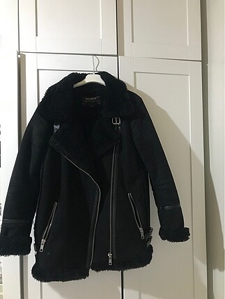 Pull bear kürklü mont