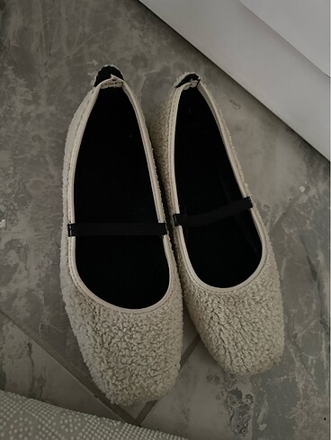 Peluş babet