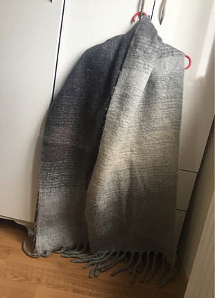 Gri atkı h&m