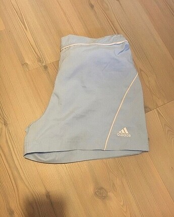 Adidas şort