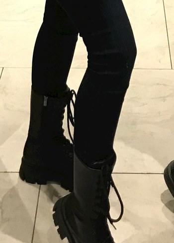 Siyah Deri yüksek taban postal - Görsel 2