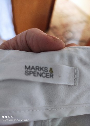 Marks & Spencer Beyaz Desenli Mutfak Onlugu