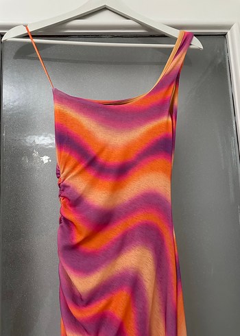 xs Beden Bershka Kadın Turuncu ve Mor Uzun Elbise