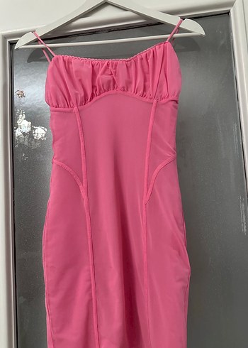 s Beden Bershka Pembe Askılı Mini Elbise